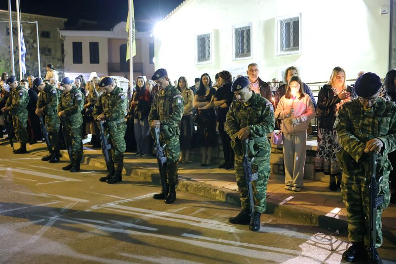  Η Ακολουθία του Επιταφίου στη Δράμα